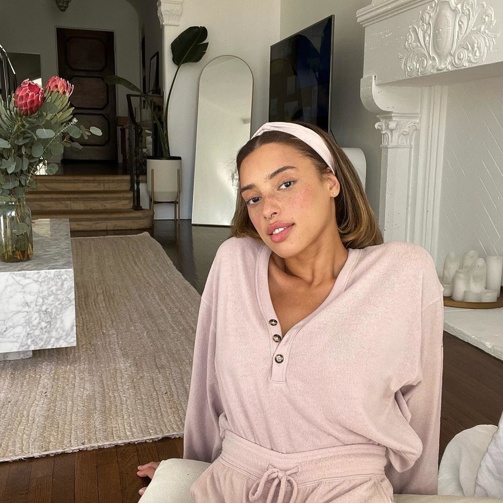 Cozy Cashmere Loungewear Set for Ultimate Relaxation