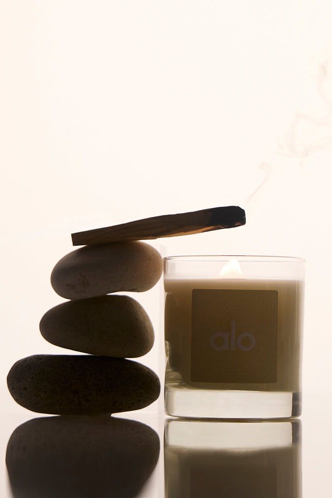 Alo Signature Candle 8 oz Alo Yoga