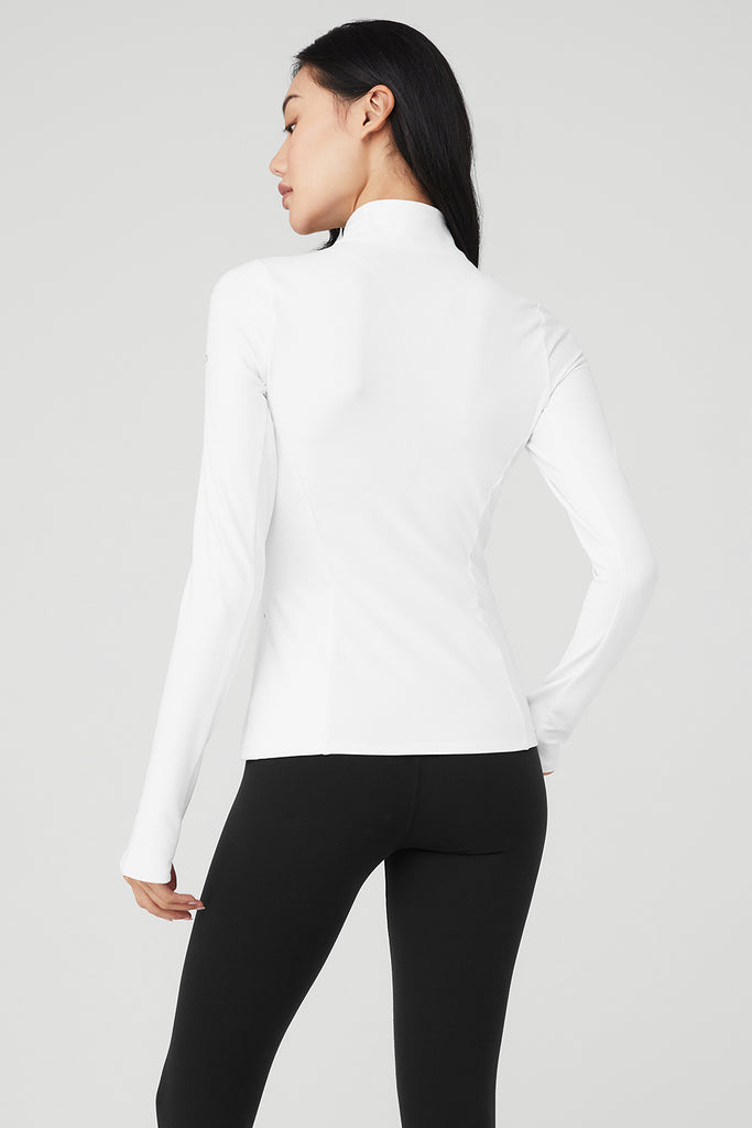 Alo Yoga Alosoft 1/2 Zip Rapid Pullover Top in White, Size: XS