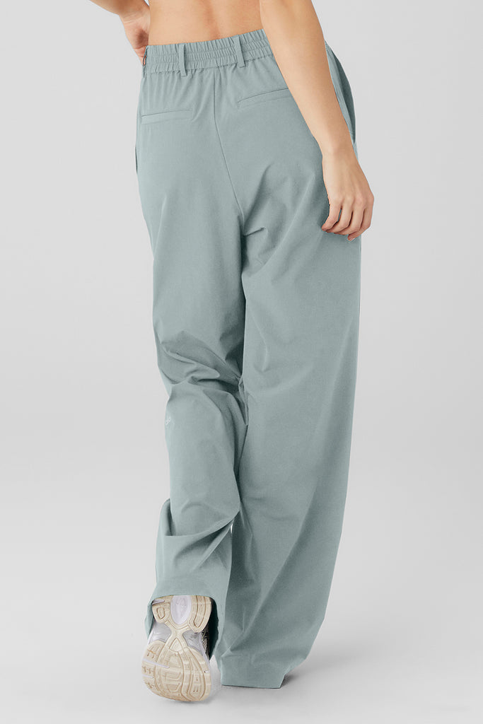Essential Affinity Mid-Rise Jogger