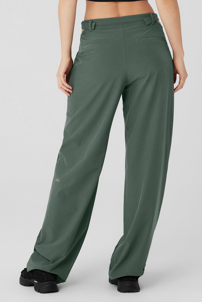Alo Solid Green Active Pants Size XS - 54% off