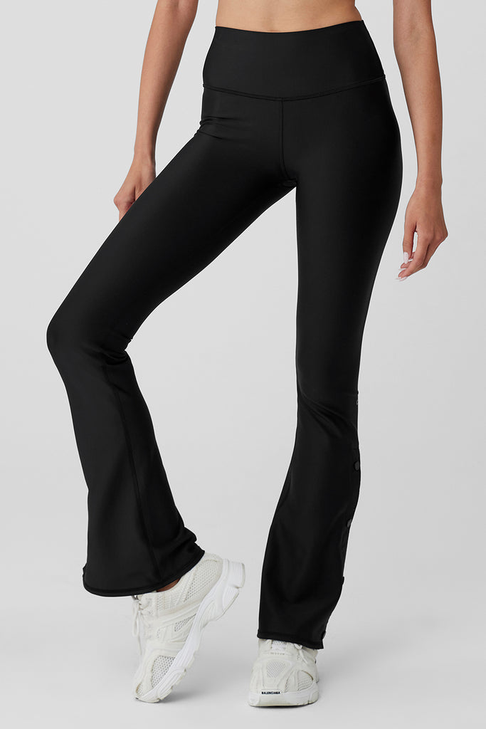 High-Waist Catch The Vibe Flare Legging in Black by Alo Yoga