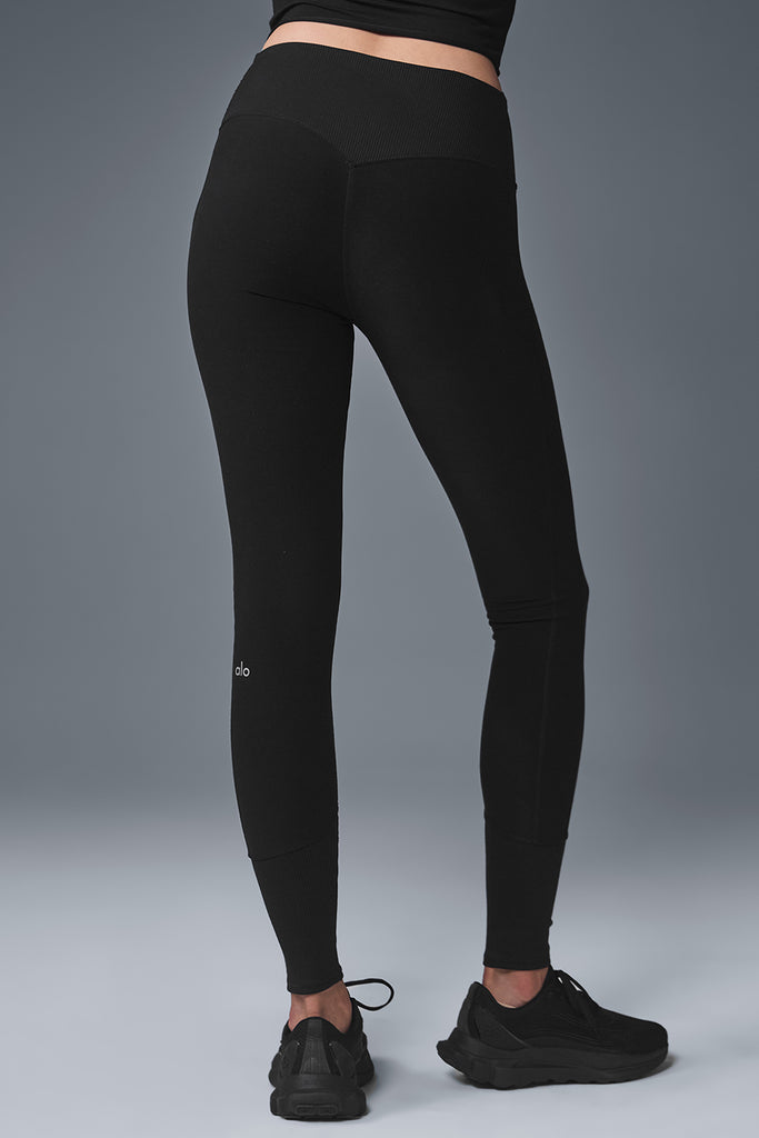 ALO YOGA outlet Black High-Waisted Moto Loggings // XS