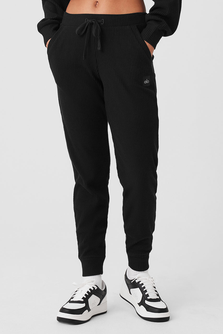 Nike Women's Tech Fleece Capri Culottes Shorts Heather Gray and Black XL