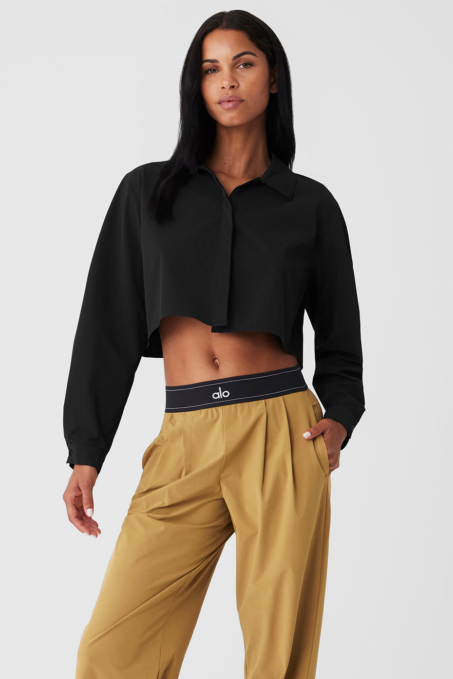 Alo Yoga  Cropped Elevation Coverup Jacket in Black, Size: XS - ShopStyle
