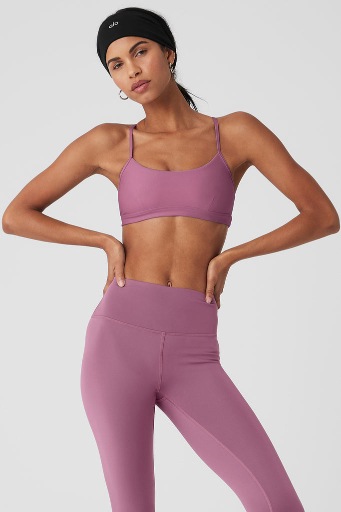 The new @aloyoga soft mulberry color way is the PERFECT thing to