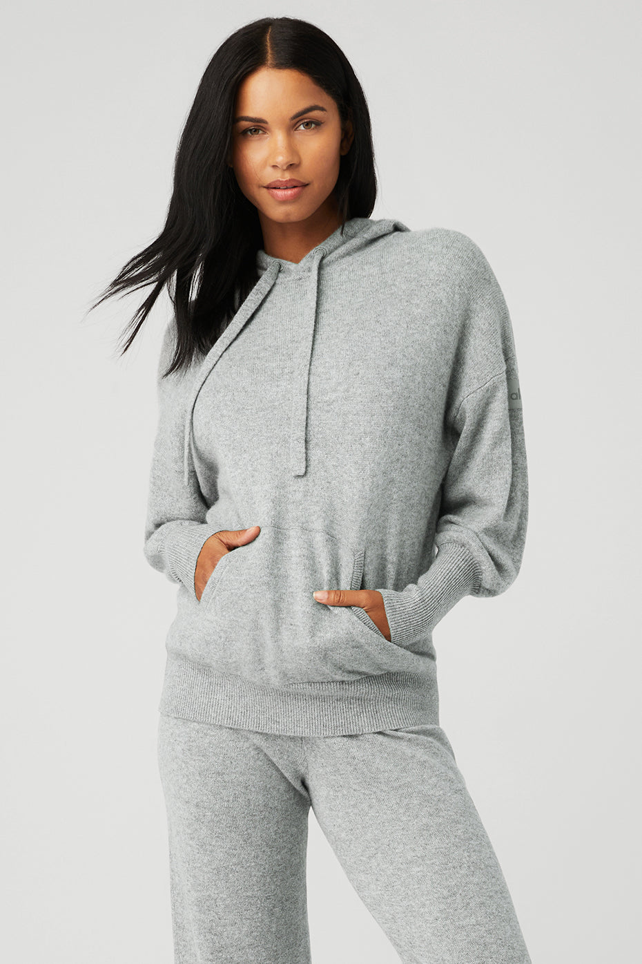 6 Cashmere Sweatpants Sets to Upgrade Your Loungewear Game