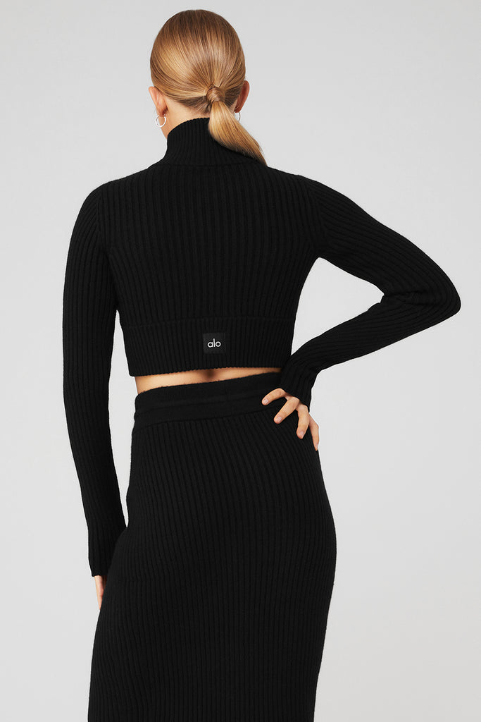 Ribbed Knit Cropped Turtleneck - Women - Ready-to-Wear