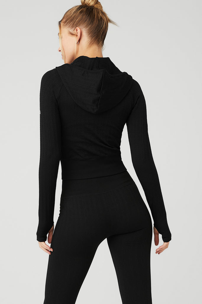 Clubhouse cropped jacket in black - Alo Yoga