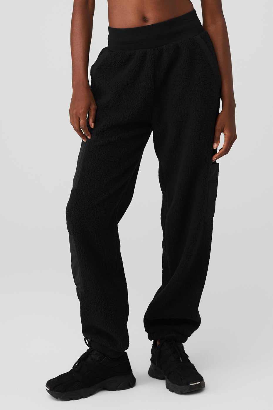 Buy Alo Soho Sweatpants - Anthracite At 58% Off