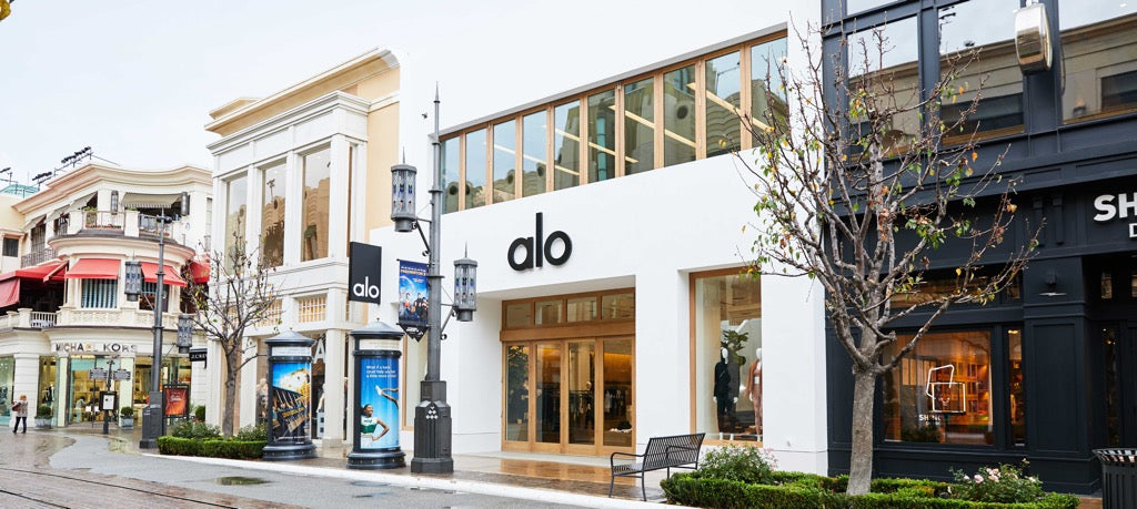 Scottsdale Fashion Square shopping news: New Alo Yoga store now open