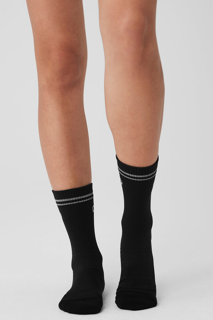 Unisex Half-Crew Performance Sock - Black | Alo Yoga