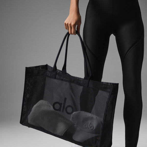 🛍️ Yeni Alo Yoga Tote Bag ve Bra modelleri Yogazero'da! Alo