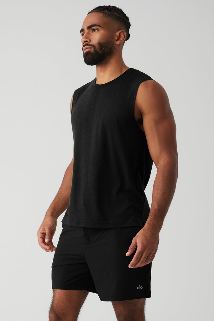 The Triumph Muscle Tank - Black | Alo Yoga