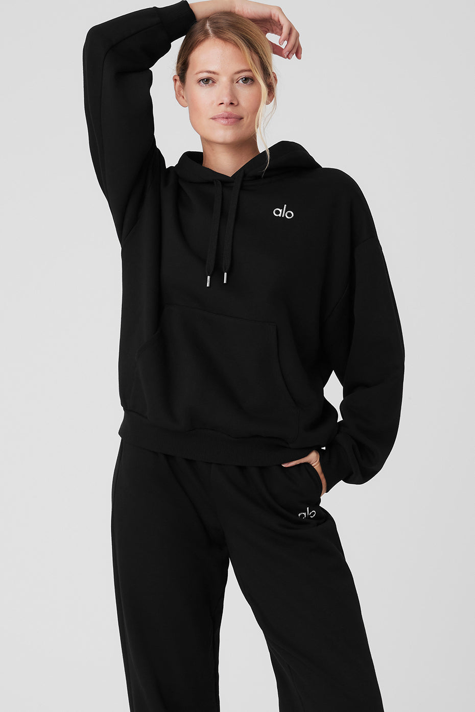 Accolade Hoodie Black Alo Yoga