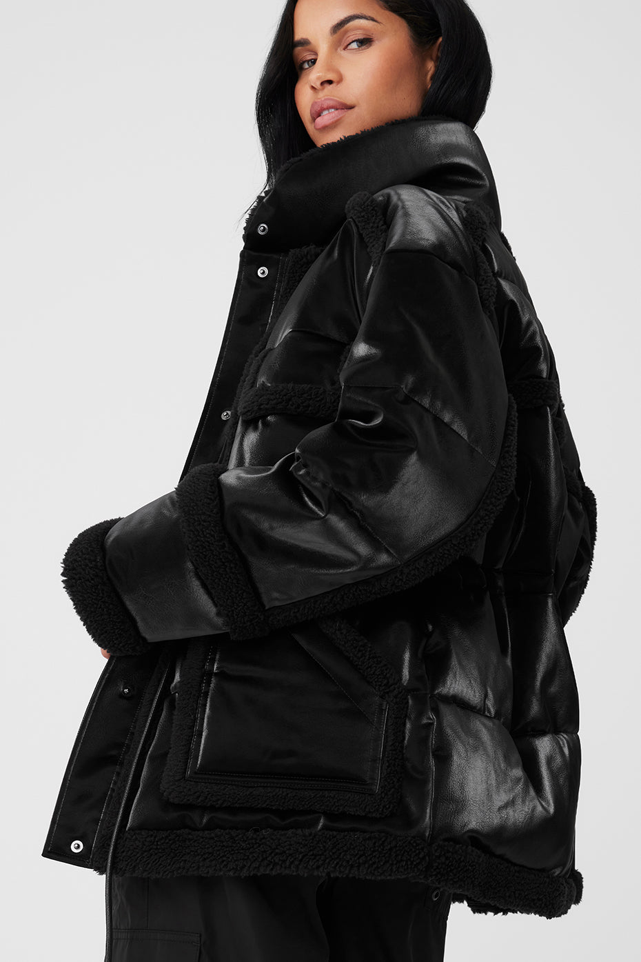 Ice Breaker Puffer Jacket - Black | Alo Yoga