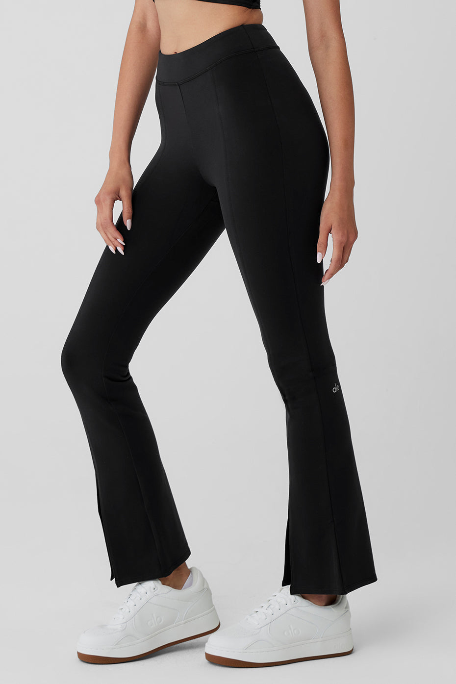 Airbrush 7/8 High Waist Flutter Legging - Black | Alo Yoga