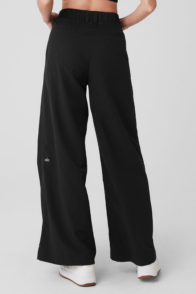 High-Waist Street Smart Trouser - Black | Alo Yoga