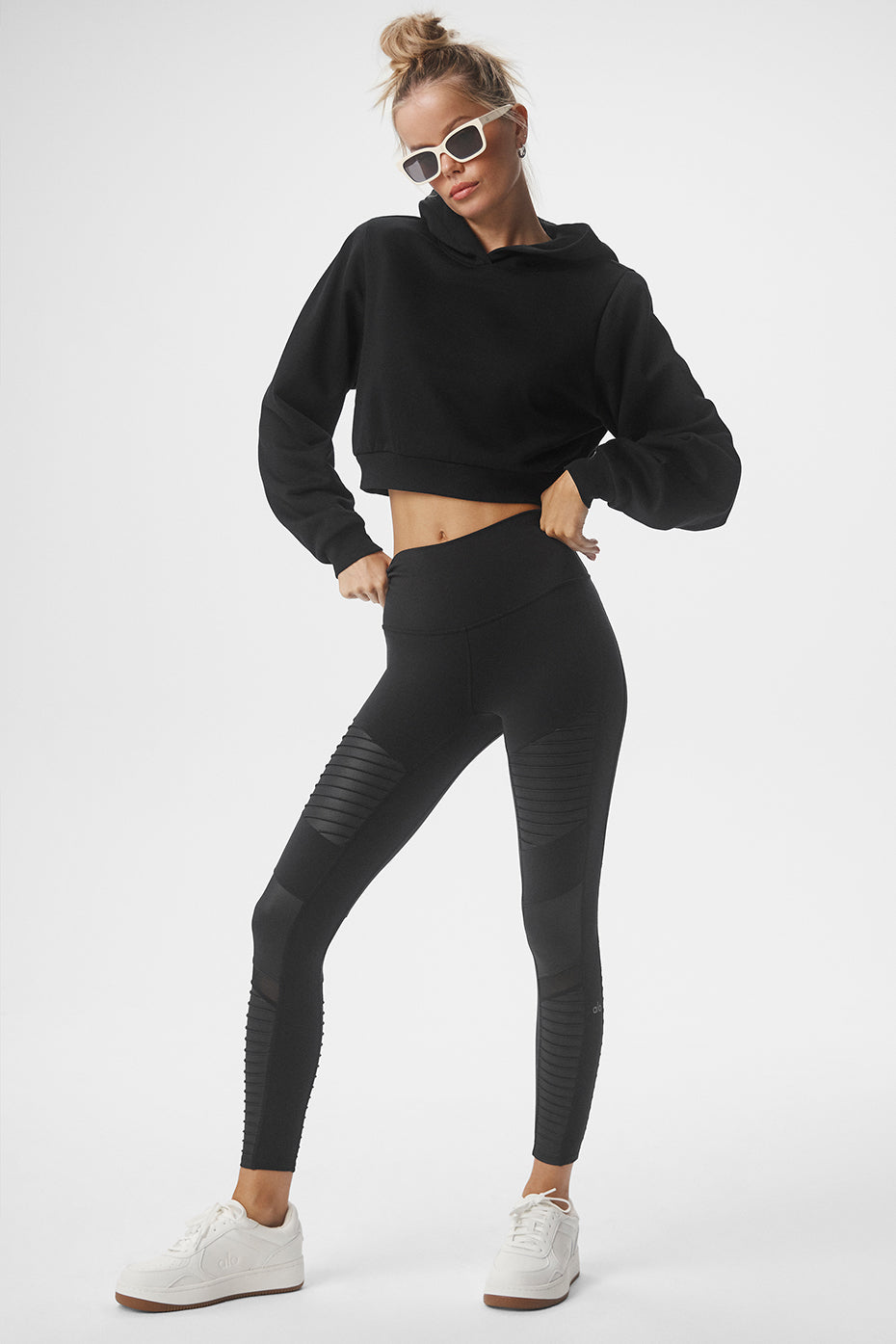 Alo yoga moto leggings black hotsell