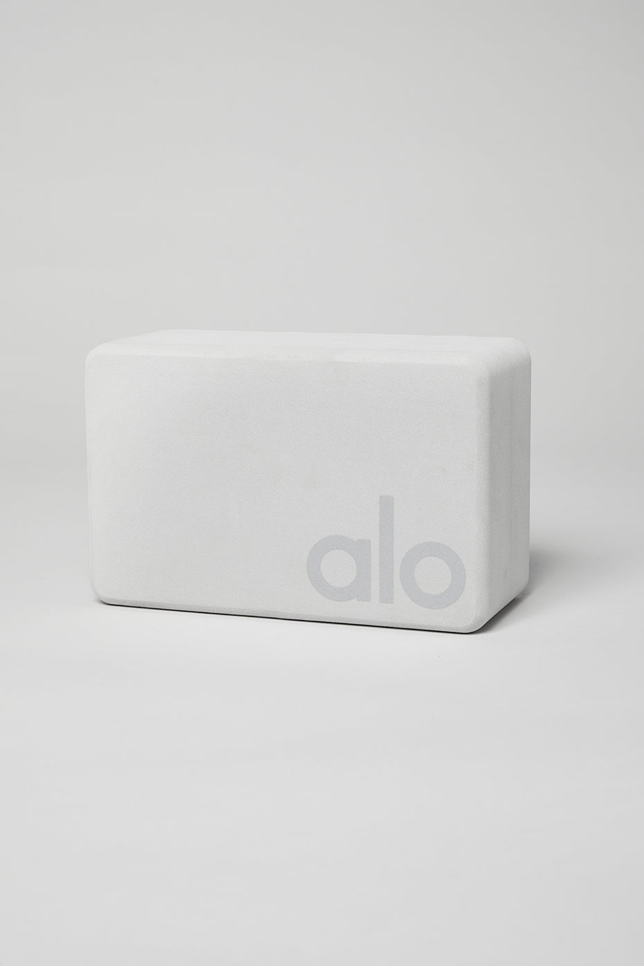 Uplifting Yoga Block Dove Grey Silver Alo Yoga