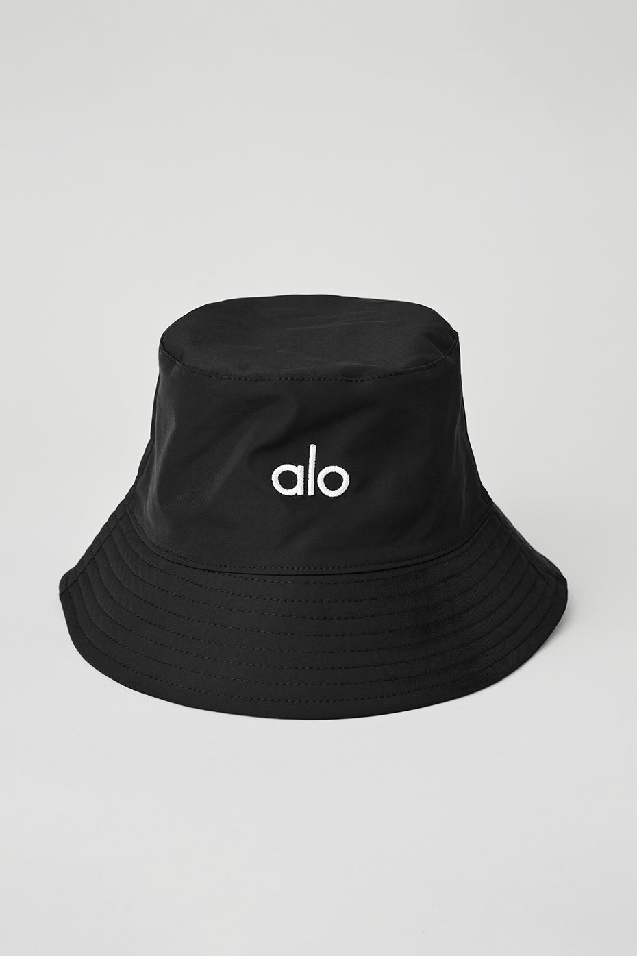 Fundamental Bucket Hat Black Alo Yoga